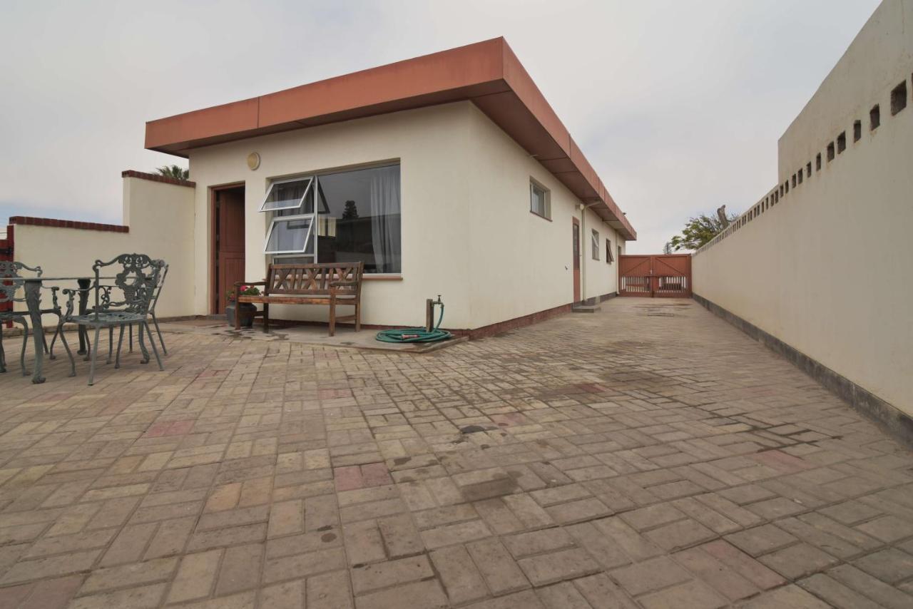 Cottage On Diamond Street Swakopmund Extérieur photo